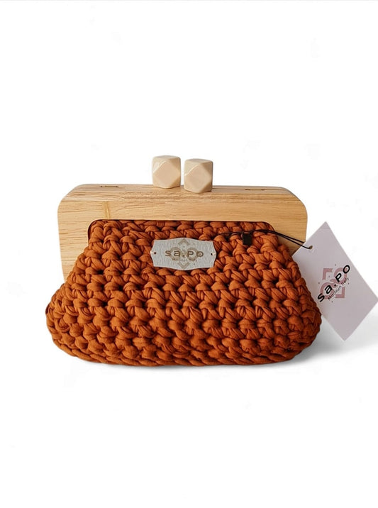 Dionea con chiusura magnetica in legno